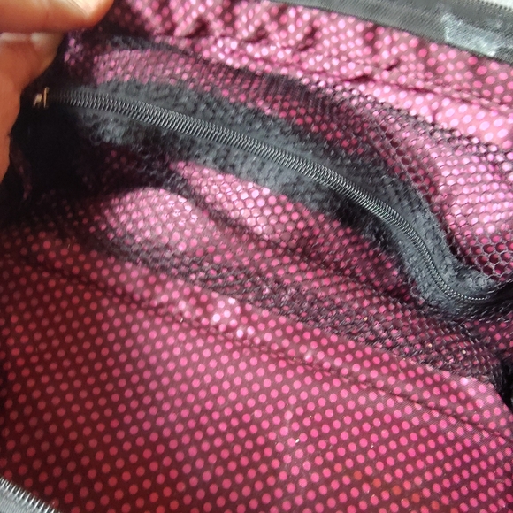 Cabodles Envy "IT" Bag - Picture 13 of 14